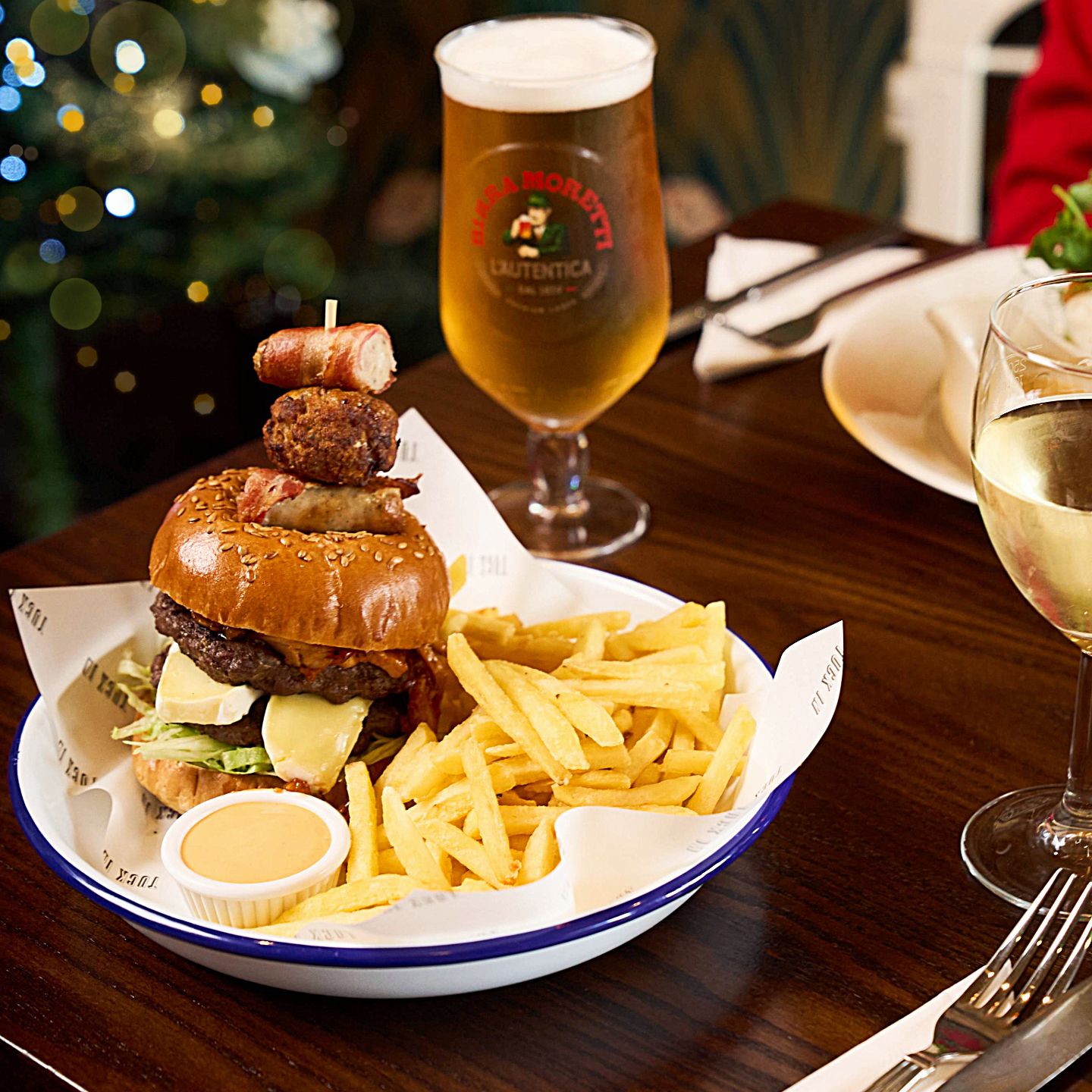 Festive Lunch & Dinner at The Brinton Arms in Stourport